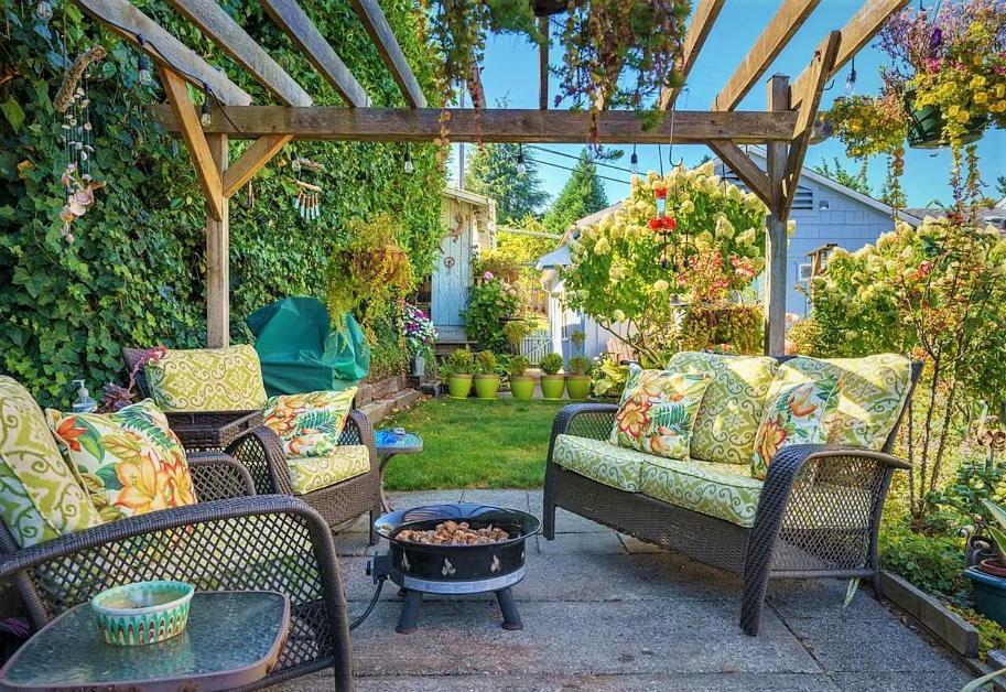 Clementine'S Guest House & Vacation Rentals Astoria Exterior photo